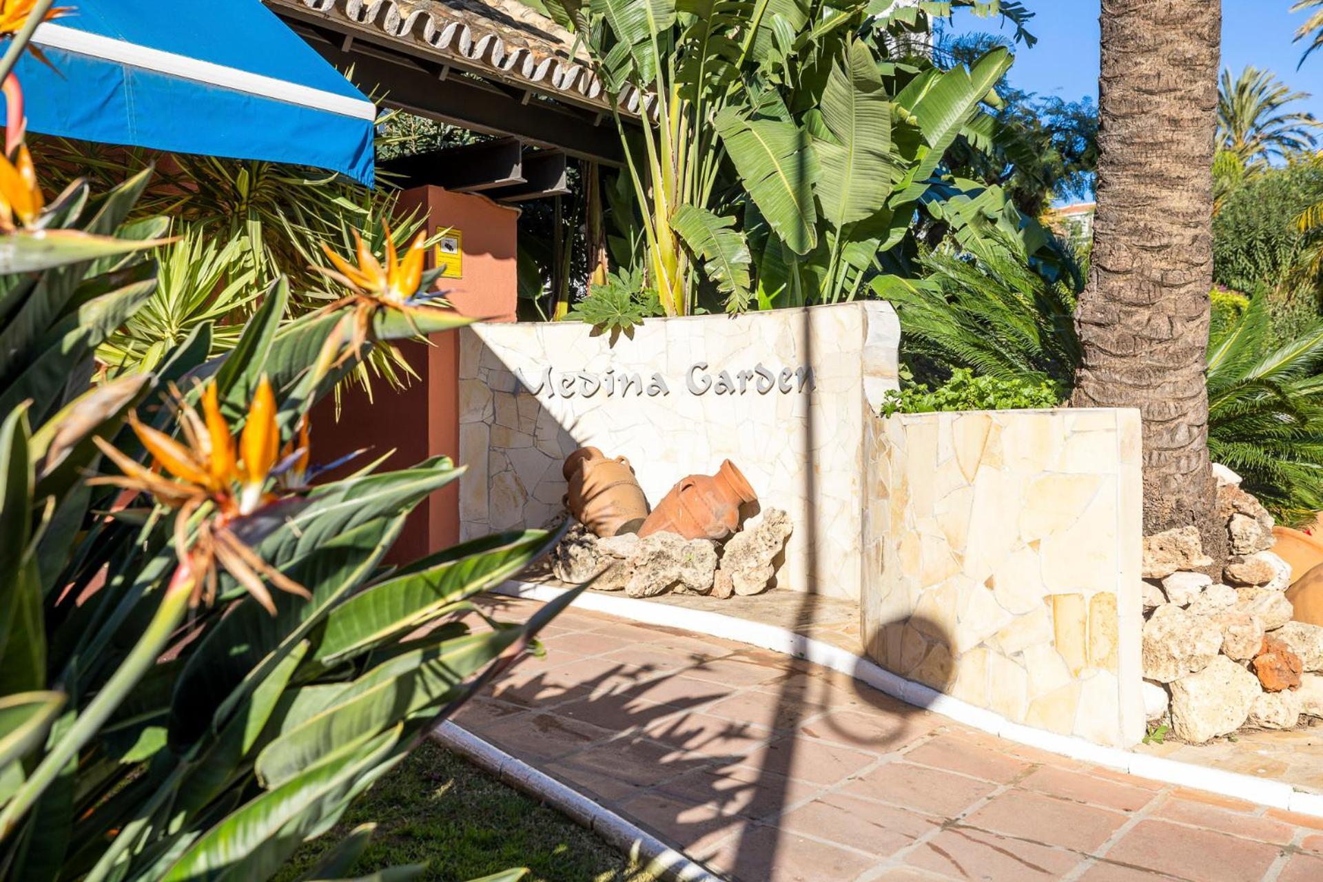 Charming And Spacious Apartment In Medina Garden - Puerto Banus Marbella Esterno foto